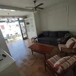 公寓 Quiet Duplex Close To The 美洲海滩