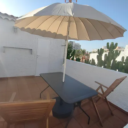 Appartement Quiet Duplex Close To The *