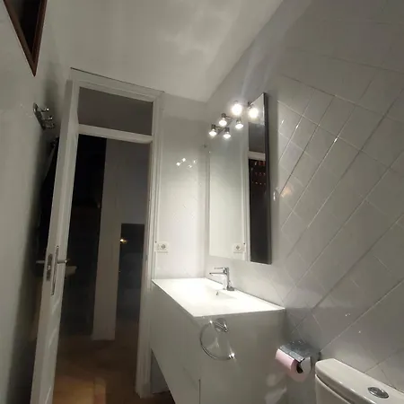 Apartment Quiet Duplex Close To The