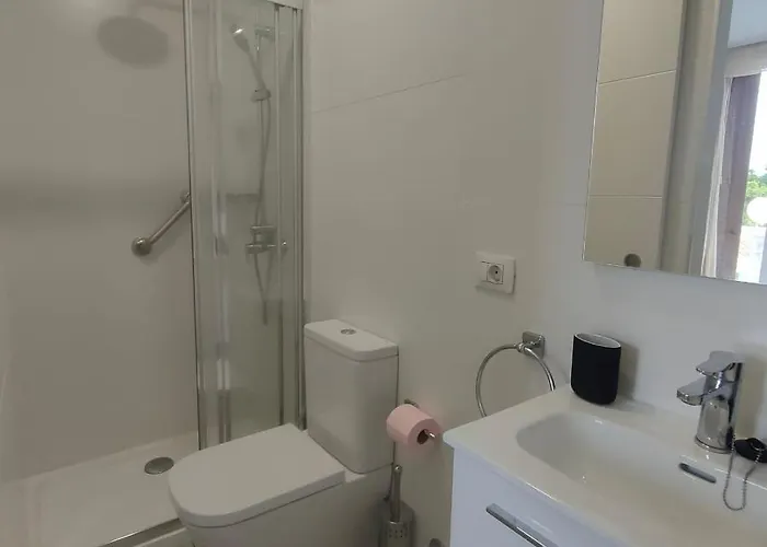 Apartamento Quiet Duplex Close To The