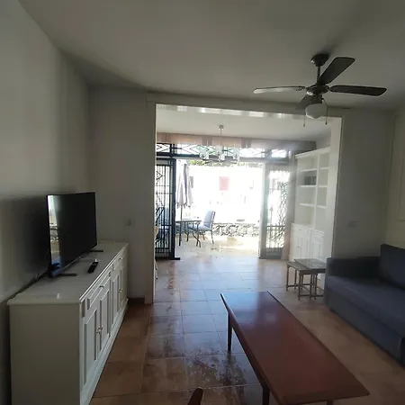 Appartamento Quiet Duplex Close To The *