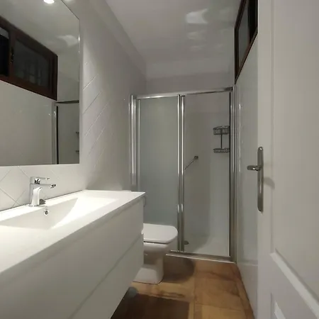 Quiet Duplex Close To The *