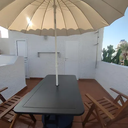 Quiet Duplex Close To The Apartament Playa de las Americas (Tenerife)
